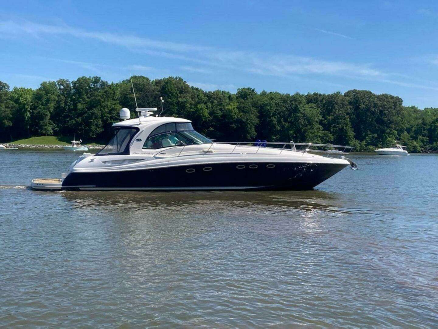 2004 50' Sea Ray photo