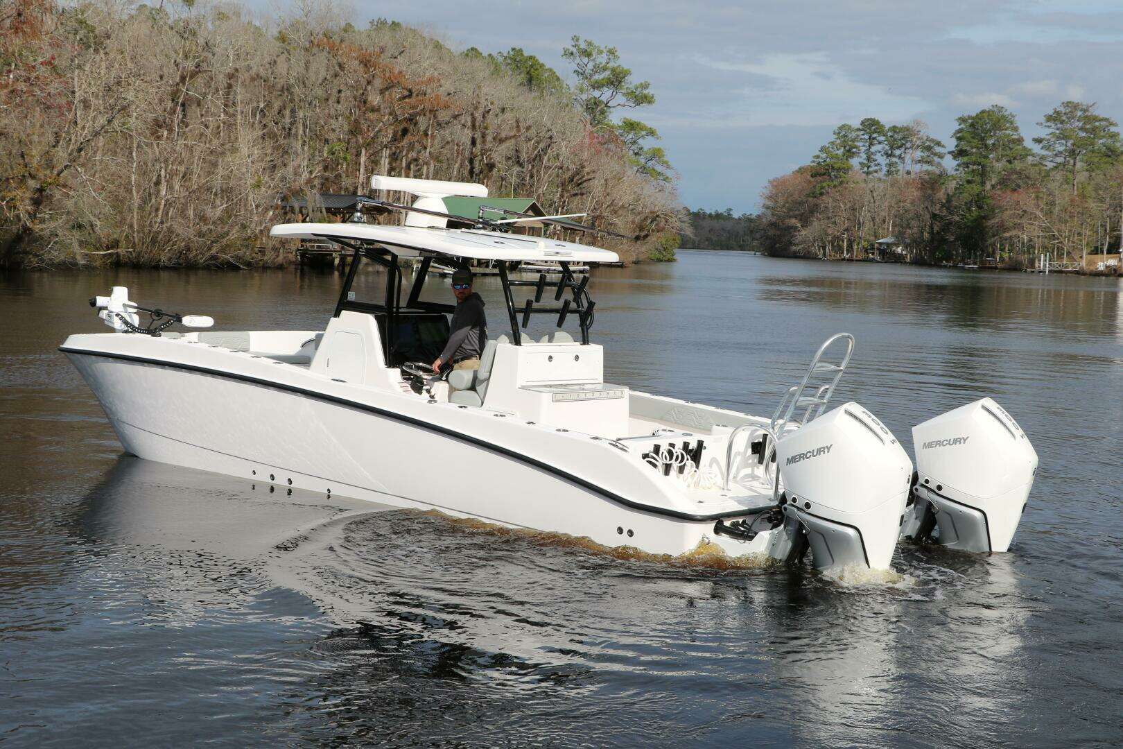 2024 28' Twin Vee photo