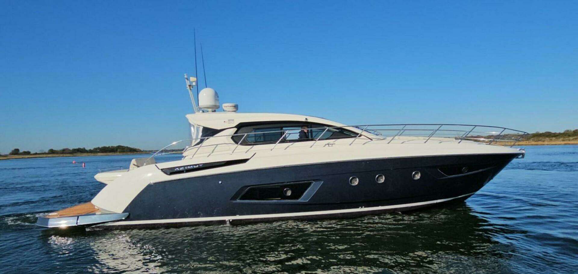 2015 50' Azimut photo