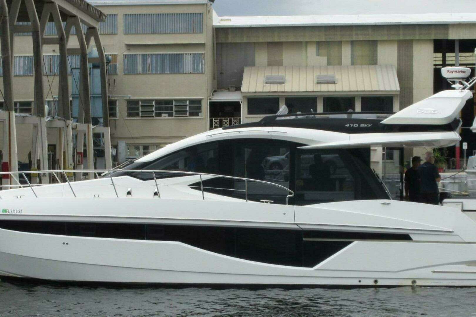 2019 47' Galeon photo