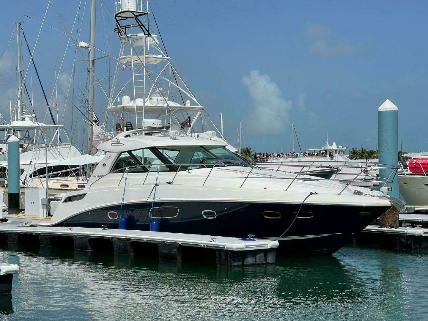2010 45' Sea Ray photo