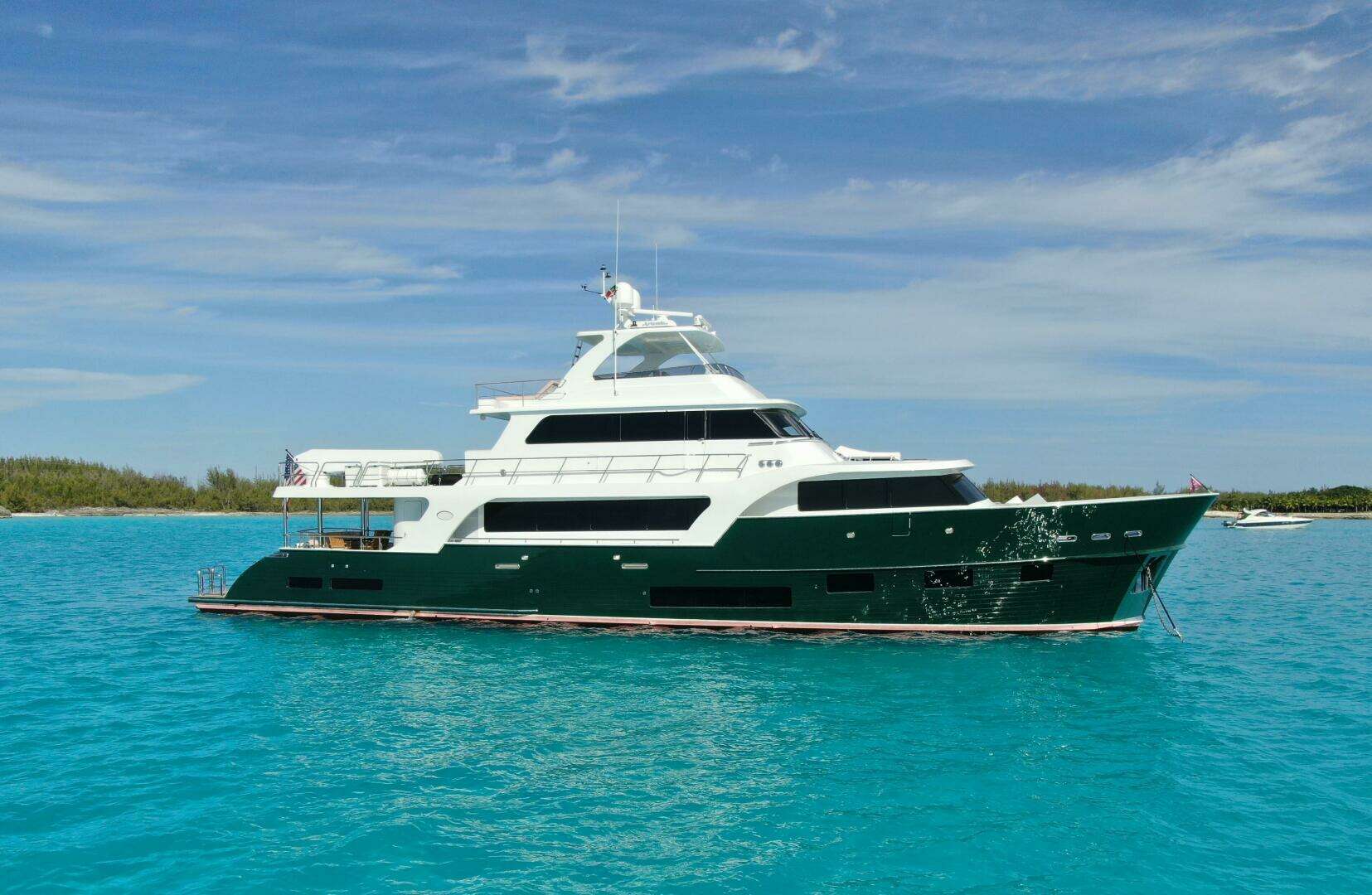 2024 90' Marlow photo