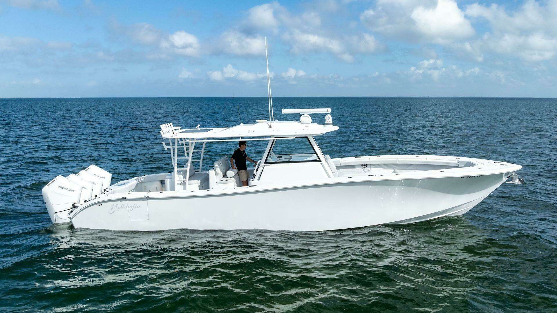 2024 42' Yellowfin photo