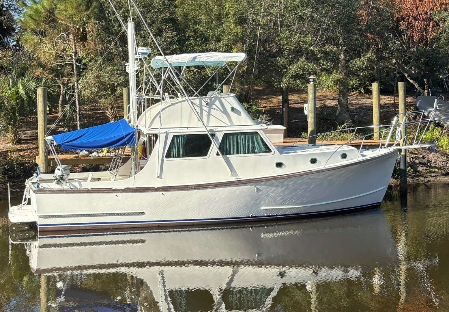 1983 38' Wilbur photo