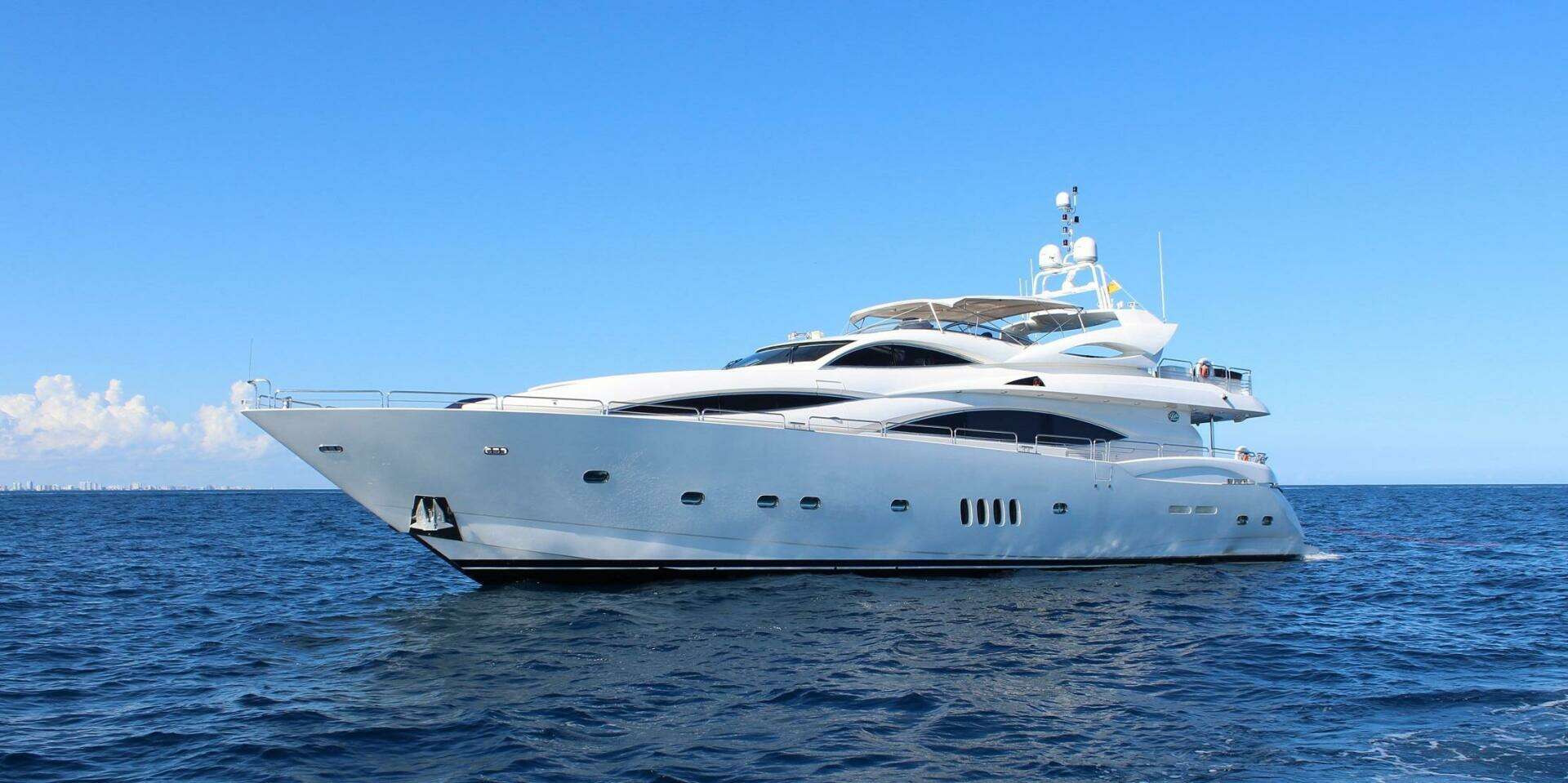 2002 105' Sunseeker photo