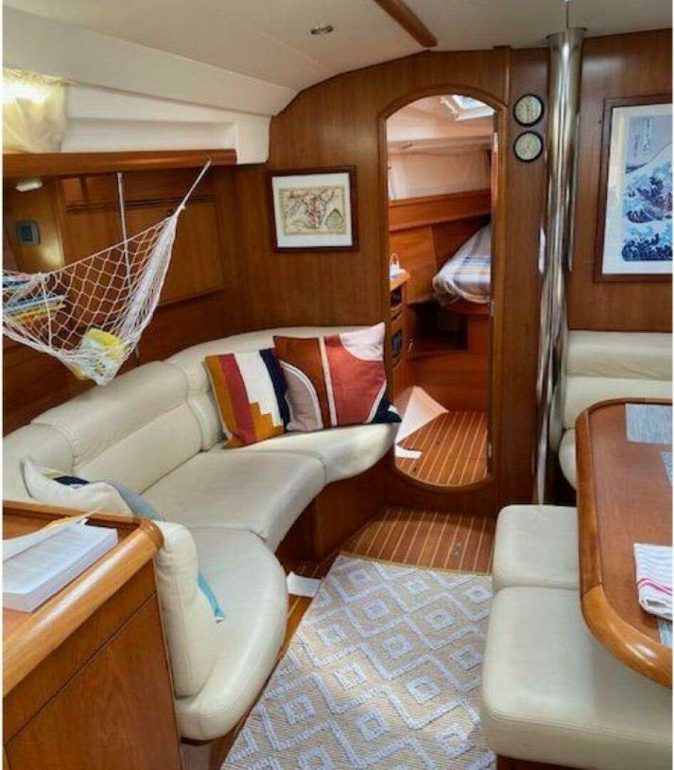2006 45' Jeanneau photo