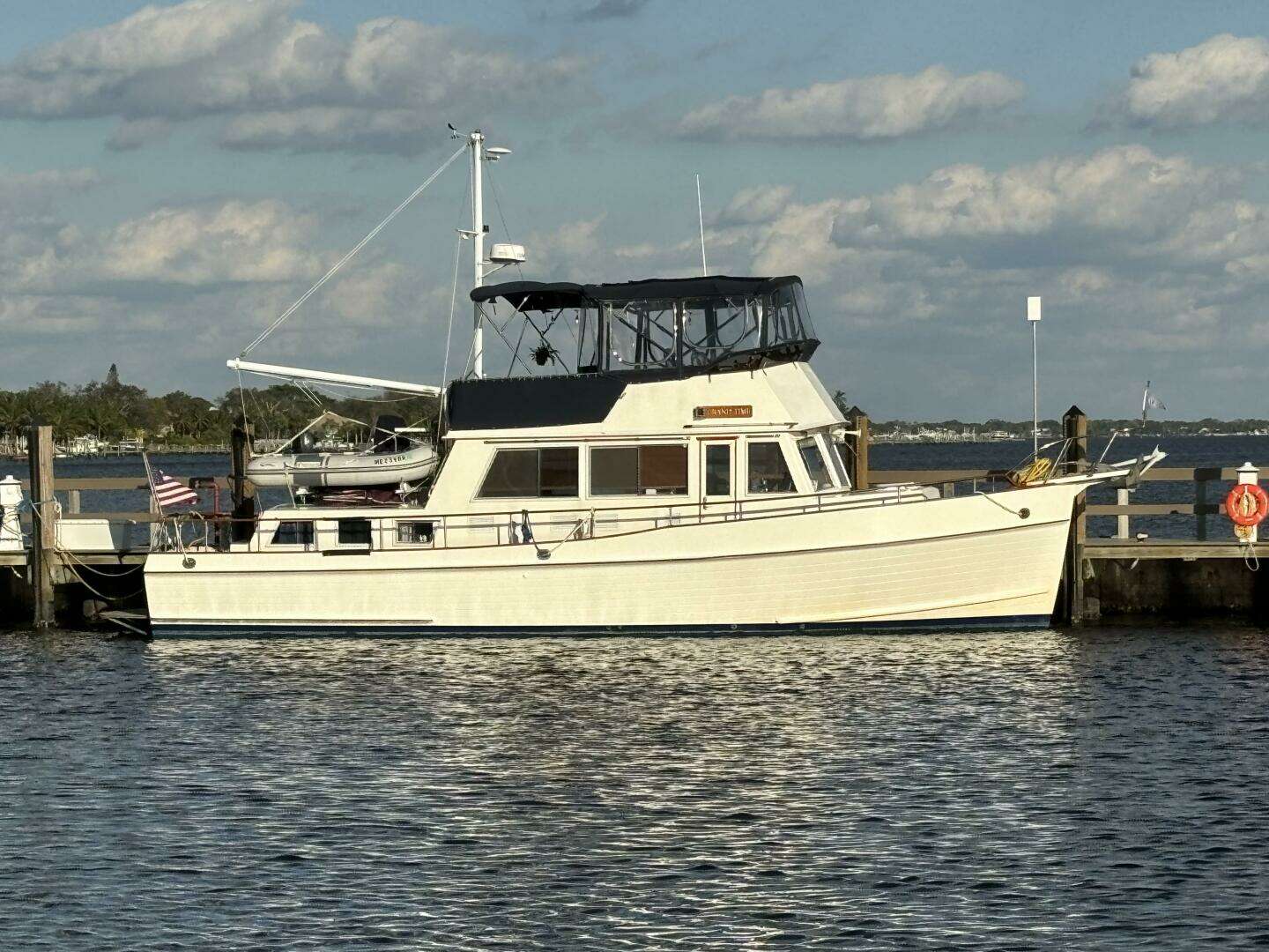 1991 42' Grand Banks photo