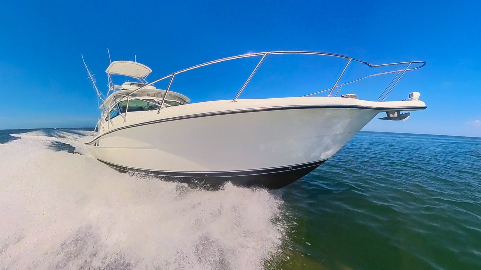 2007 38' Tiara Yachts photo