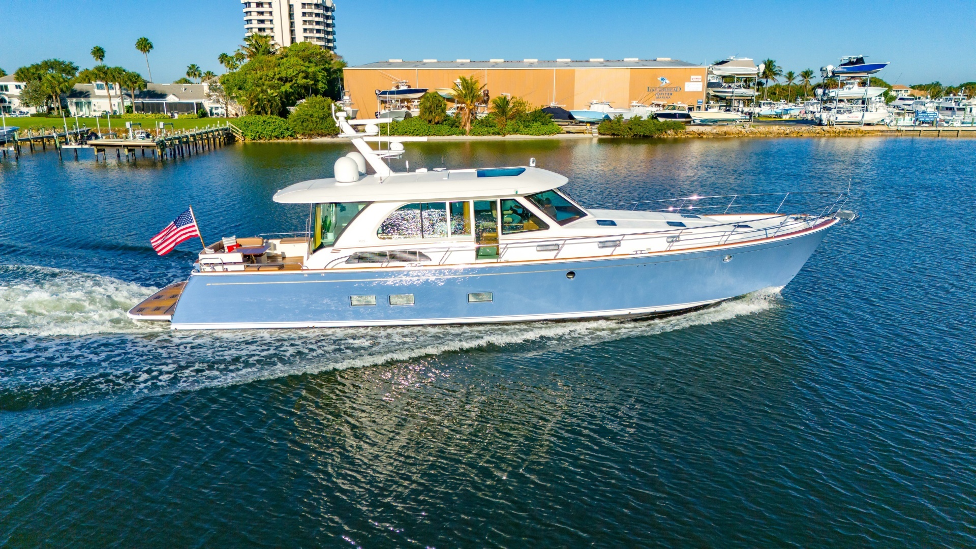 2018 66' Sabre photo