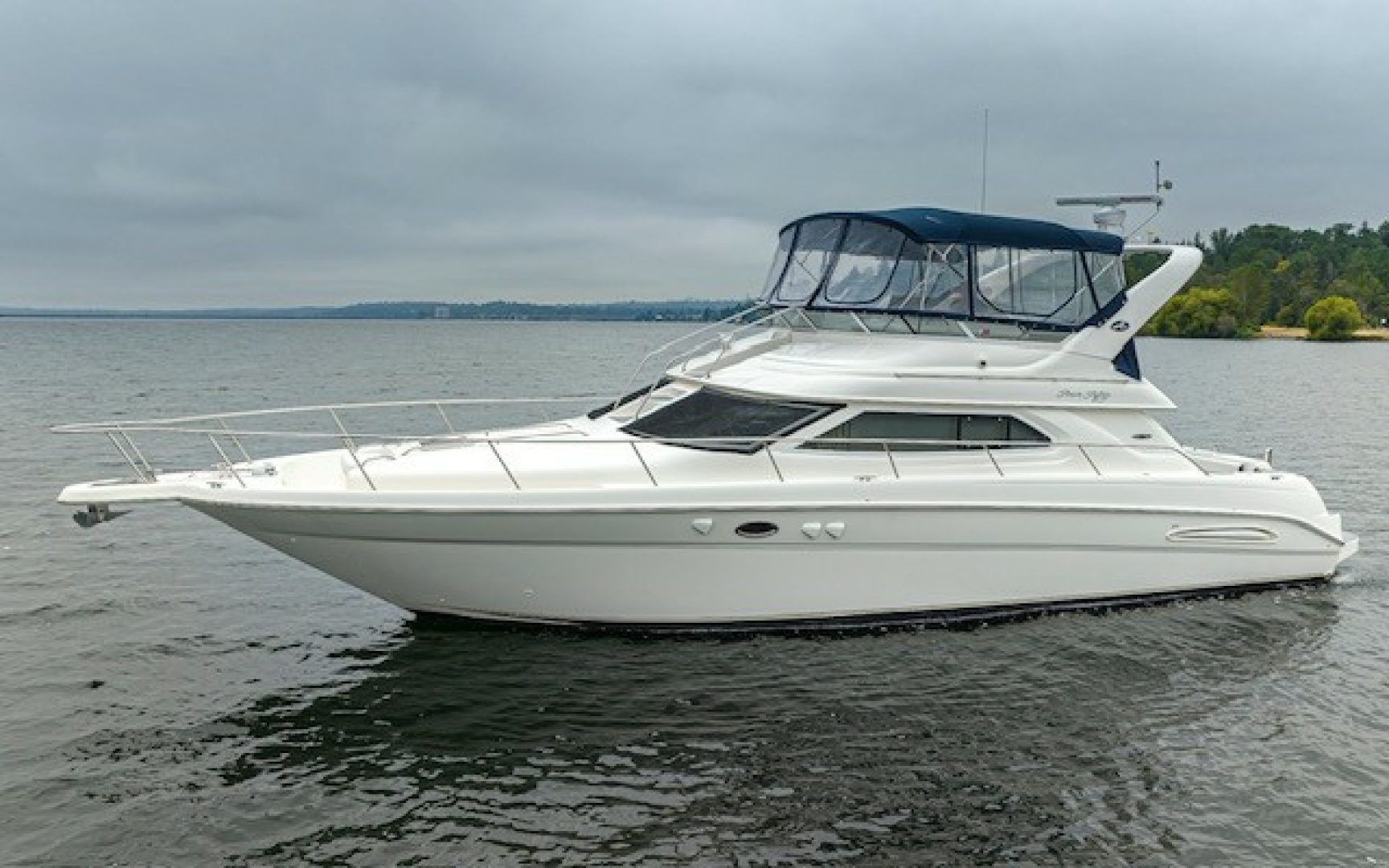 2003 45' Sea Ray photo