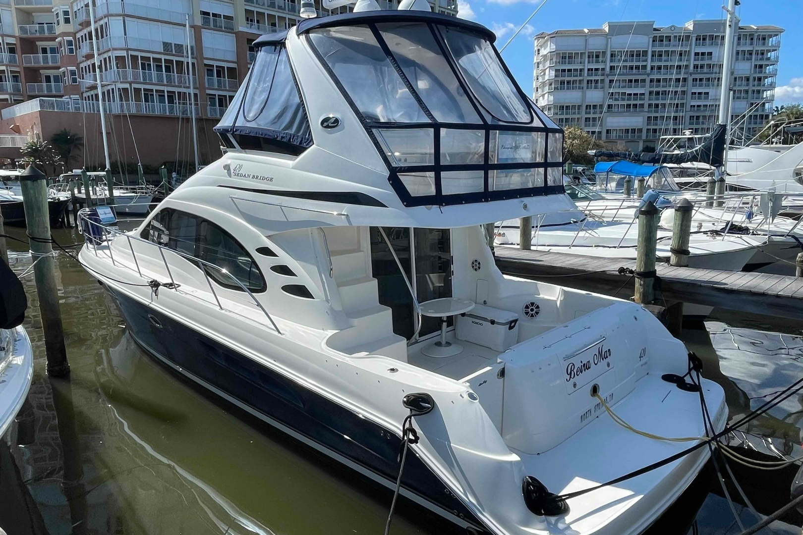 2005 45' Sea Ray photo