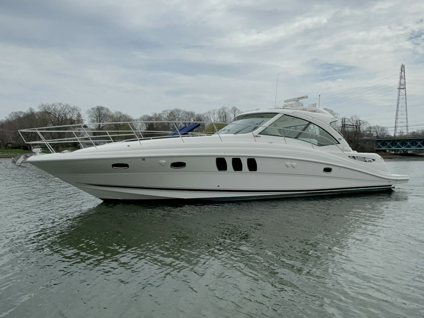 2008 48' Sea Ray photo