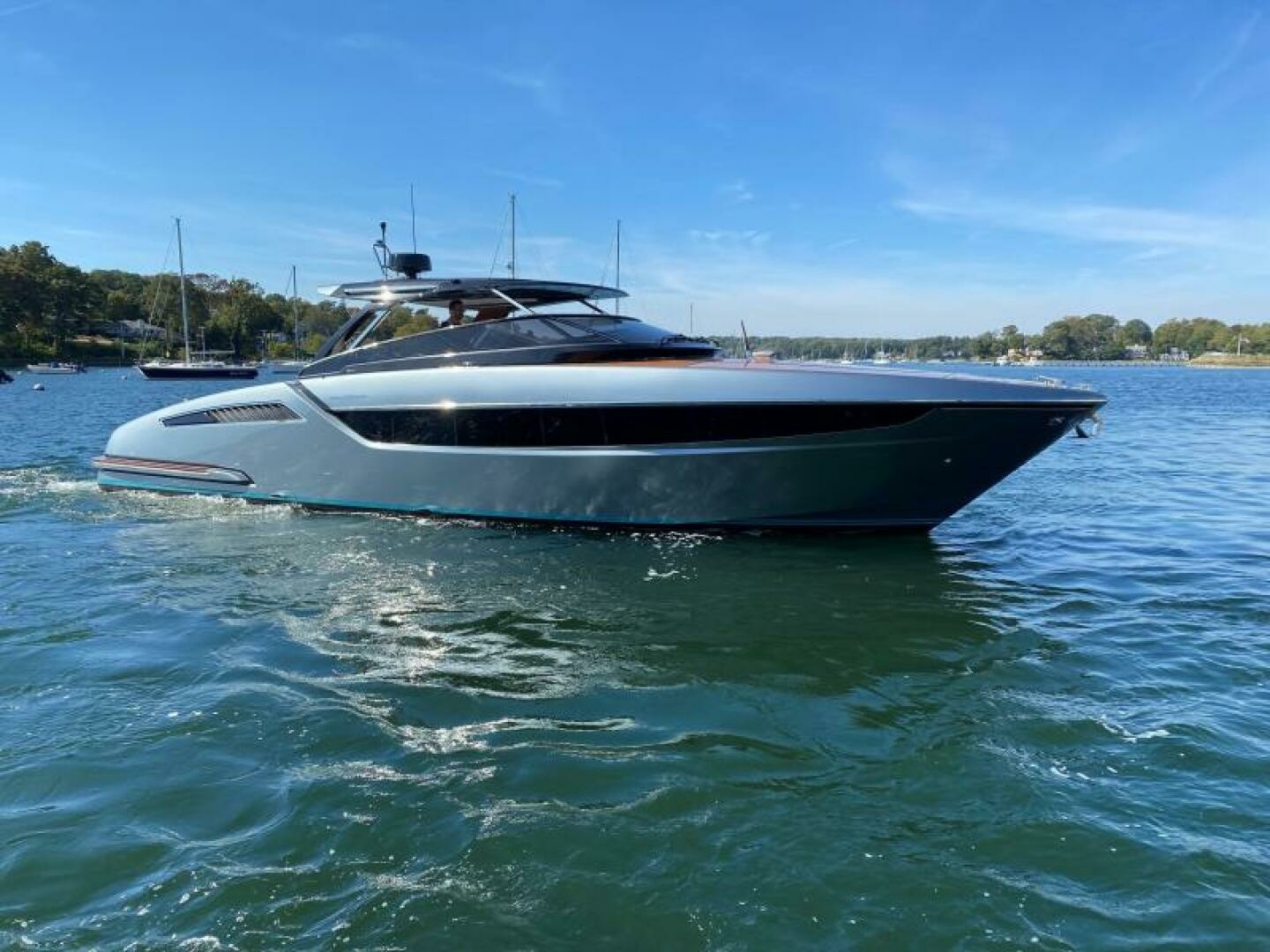 2021 48' Riva photo