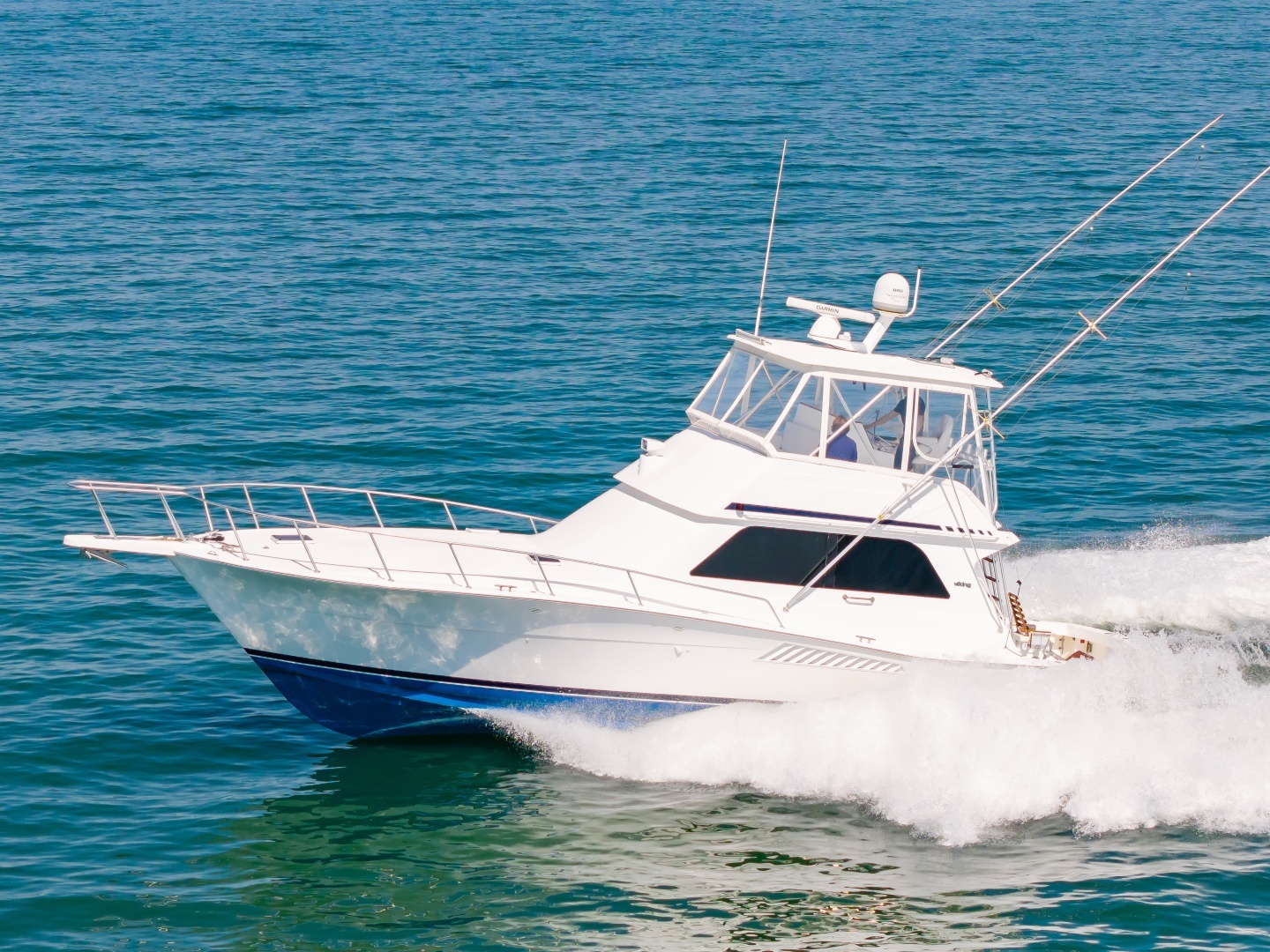 1998 47' Viking photo