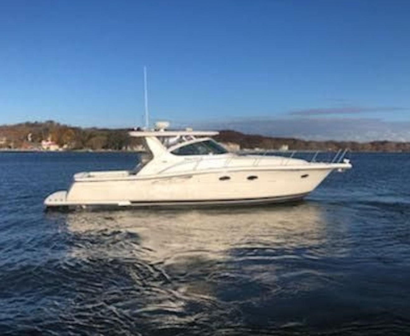 2001 38' Tiara Yachts photo