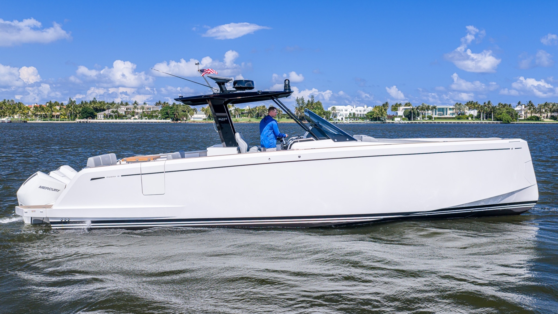 2023 38' Pardo Yachts photo