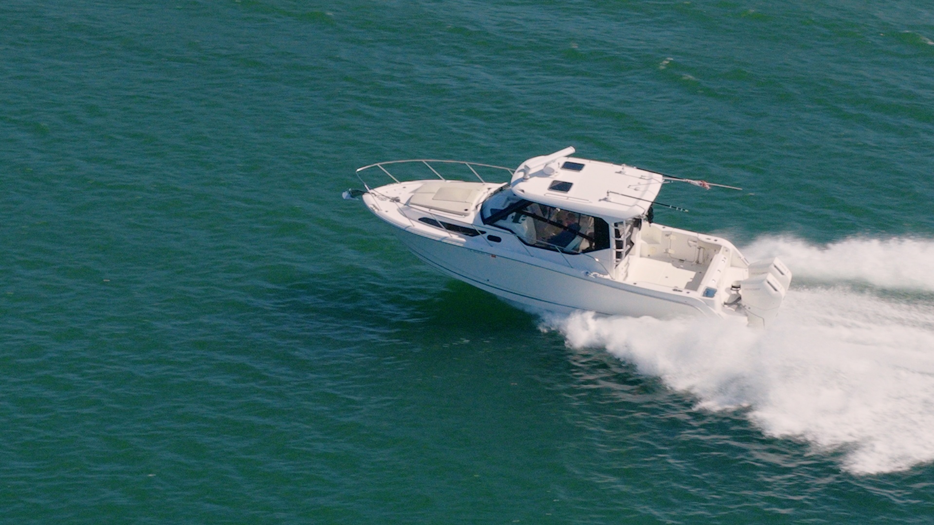 2023 32' Boston Whaler photo