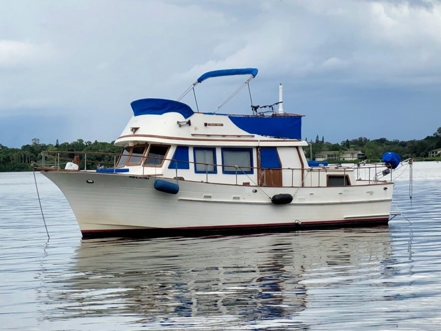 1981 36' Albin photo