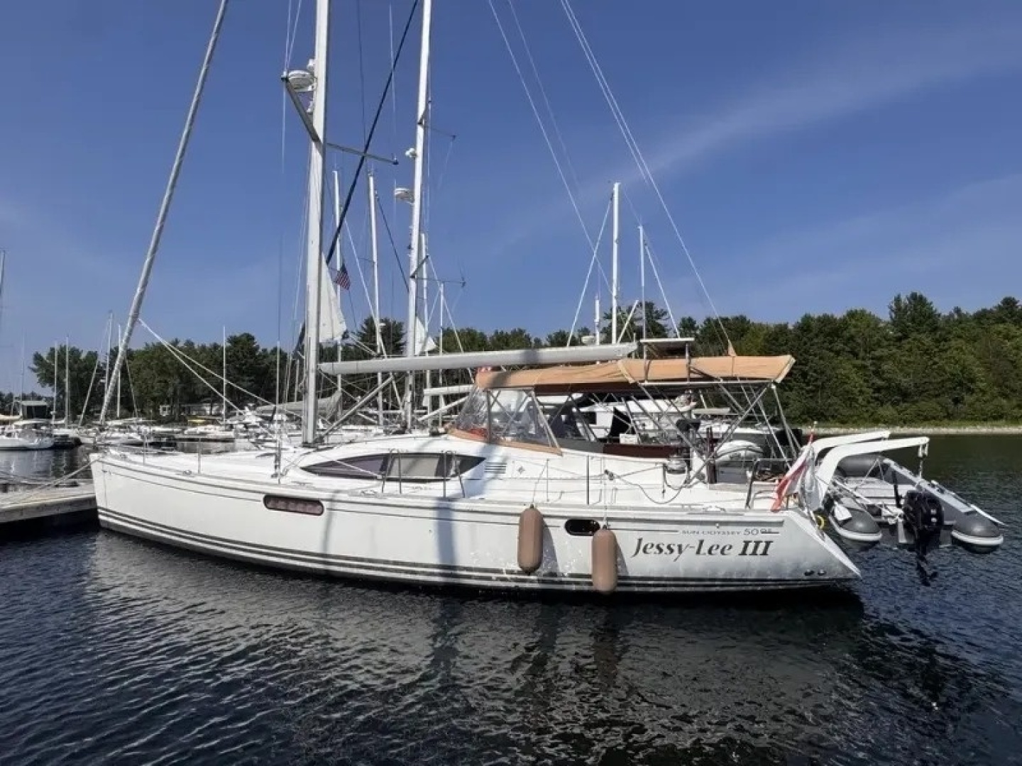 2011 49' Jeanneau photo