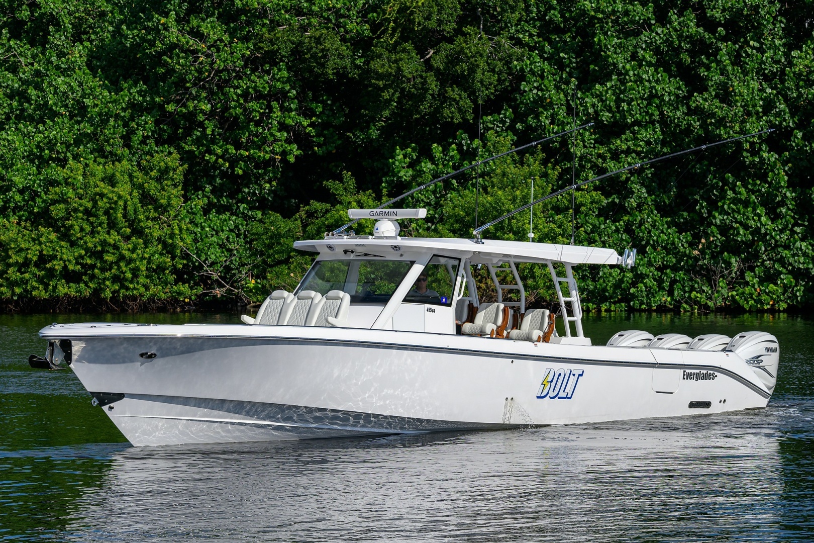 2024 45' Everglades photo