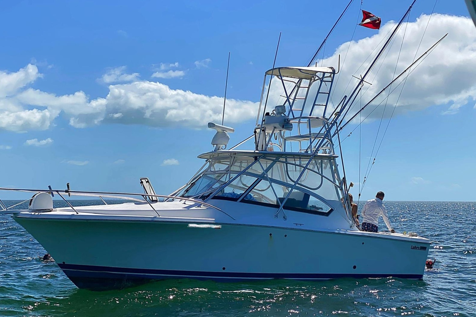 2006 28' Luhrs photo