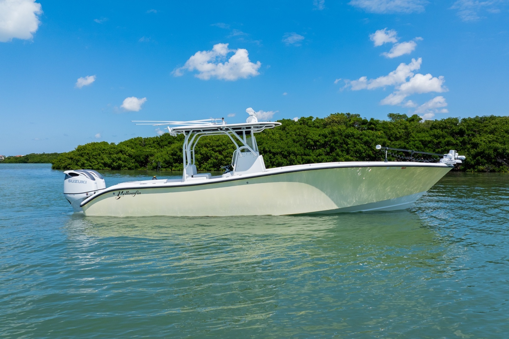 2007 34' Yellowfin photo