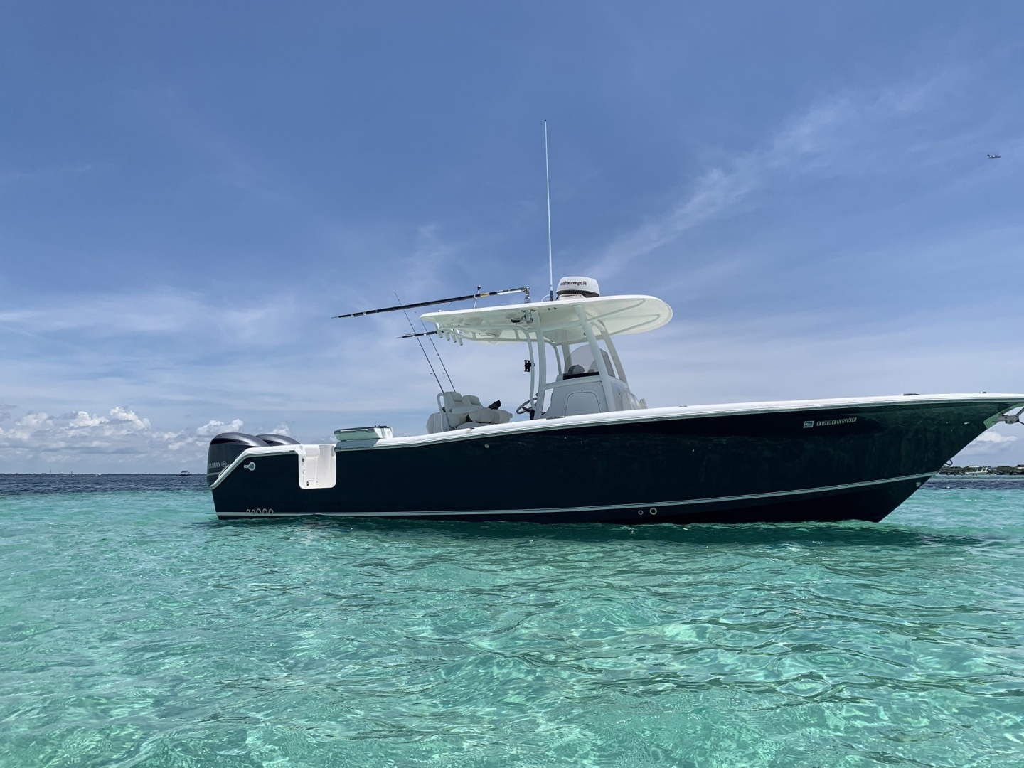 2015 30' Sea Hunt photo