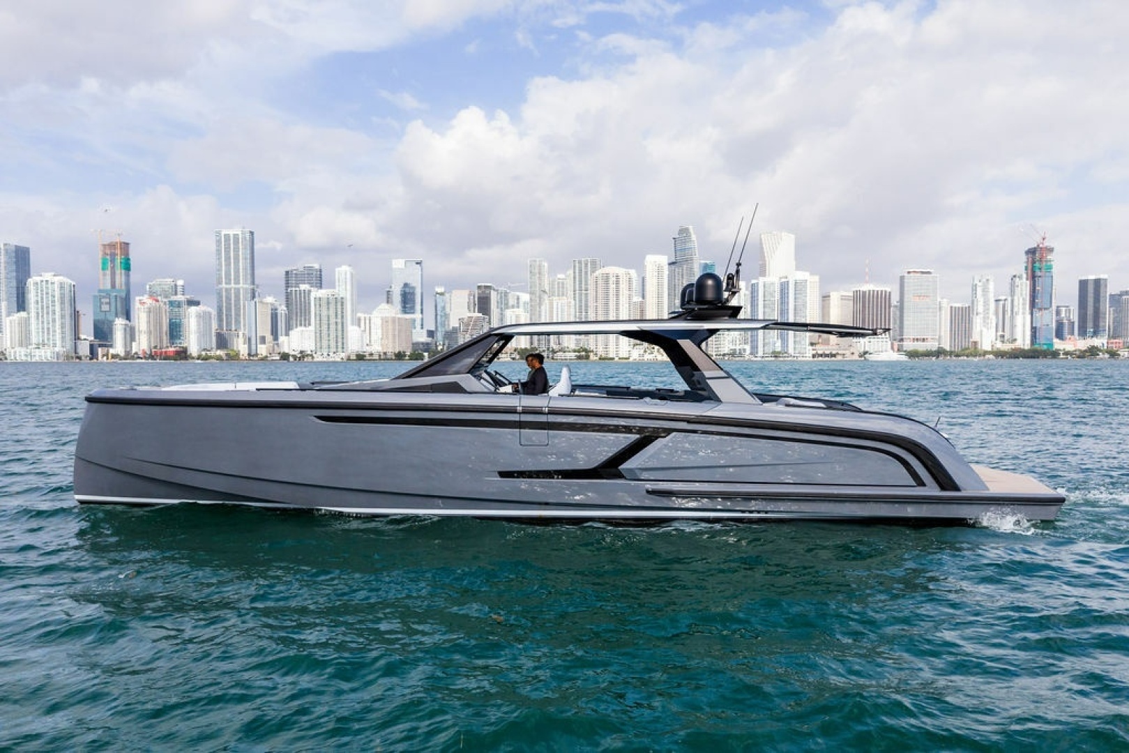 2024 57' Vanquish Yachts photo