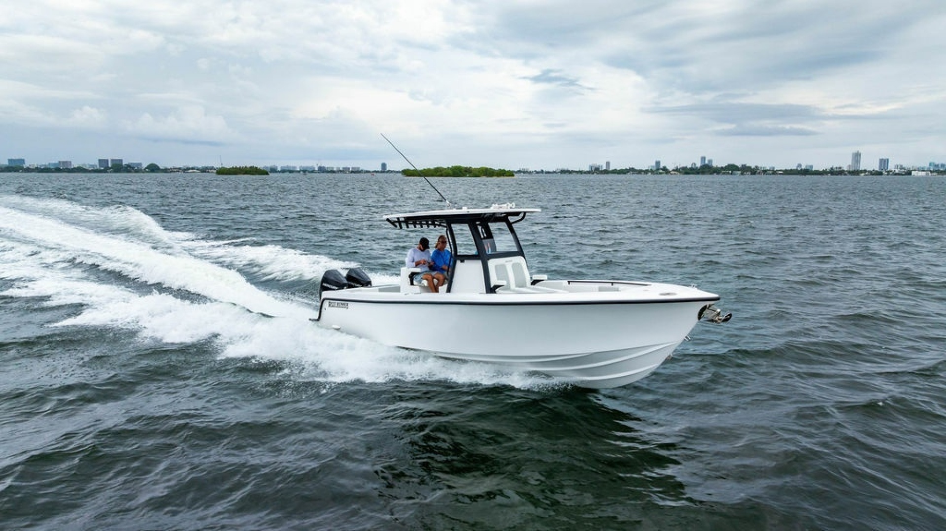 2027 28' Reef Runner photo