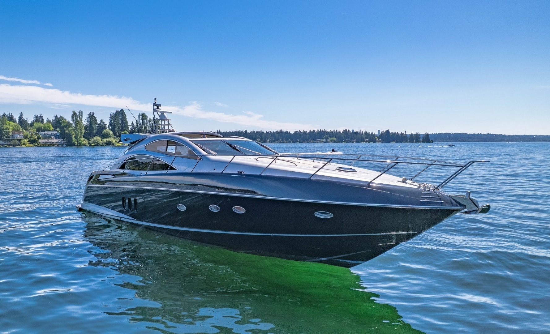 2009 62' Sunseeker photo