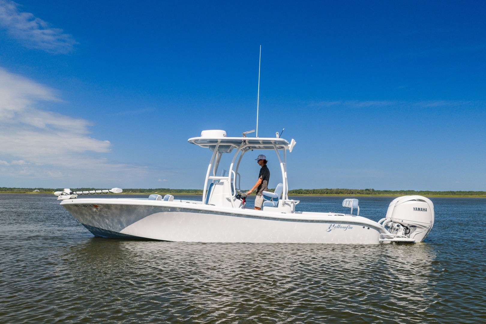 2025 26' Yellowfin photo