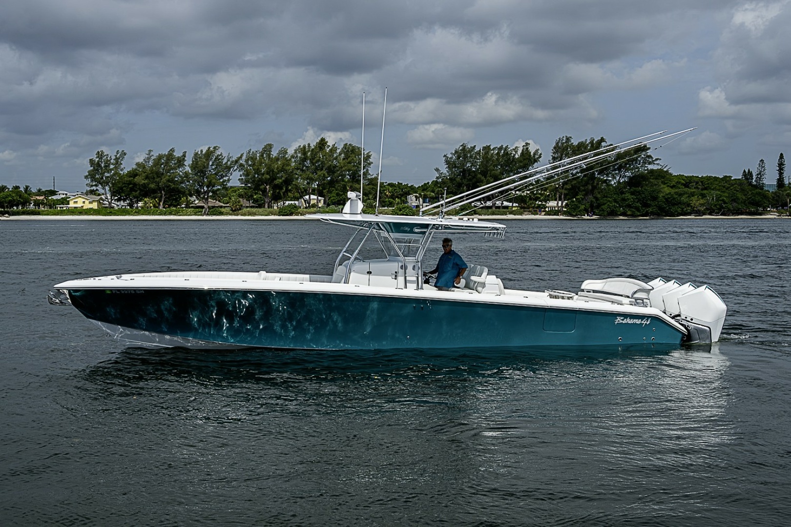 2020 41' Bahama photo