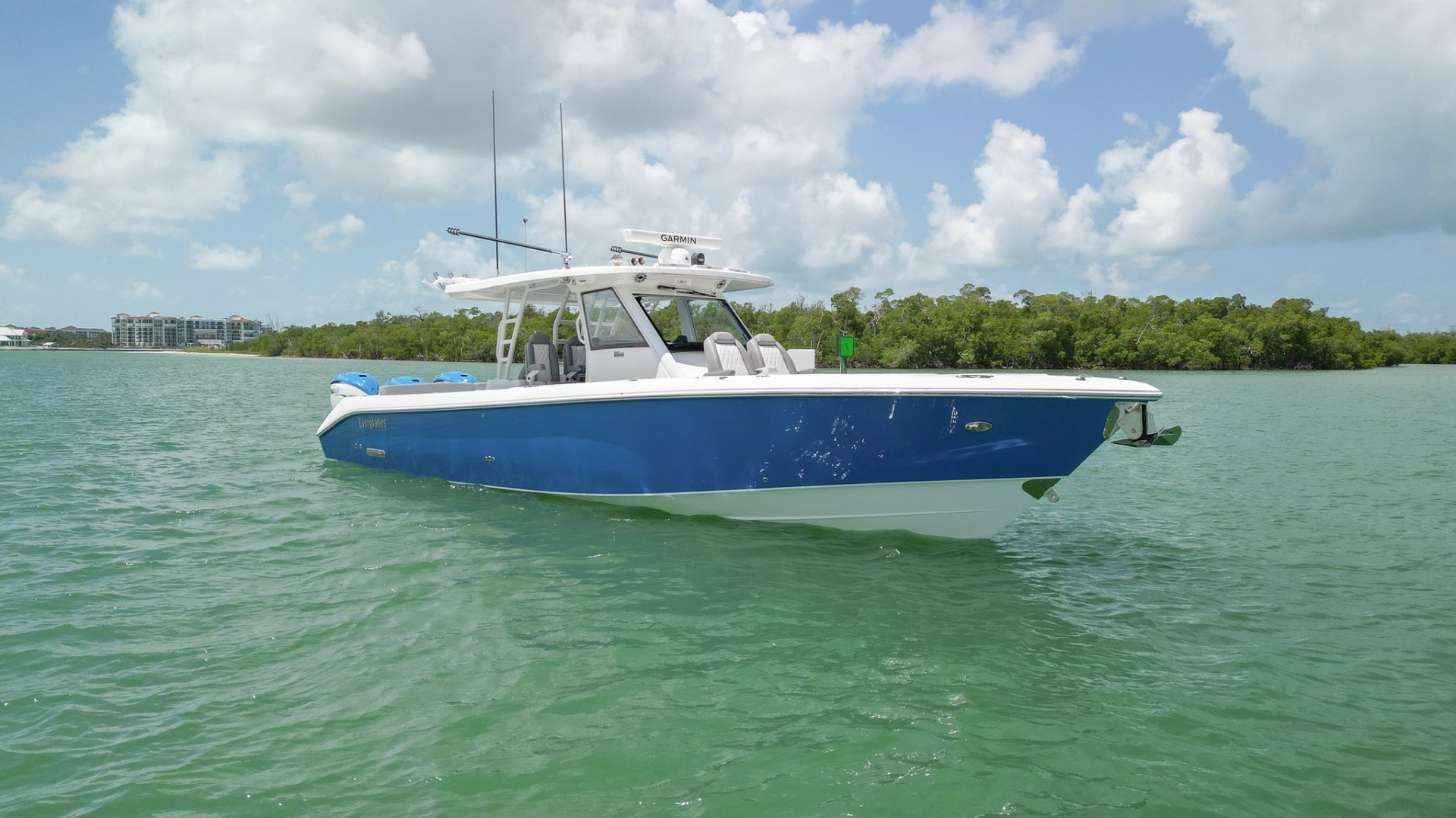 2023 39' Everglades photo