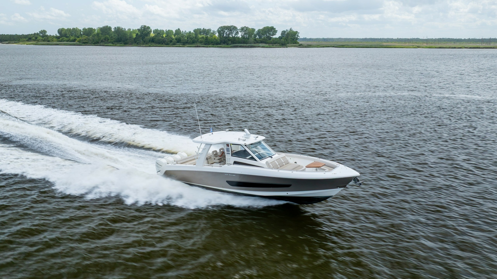 2017 42' Boston Whaler photo
