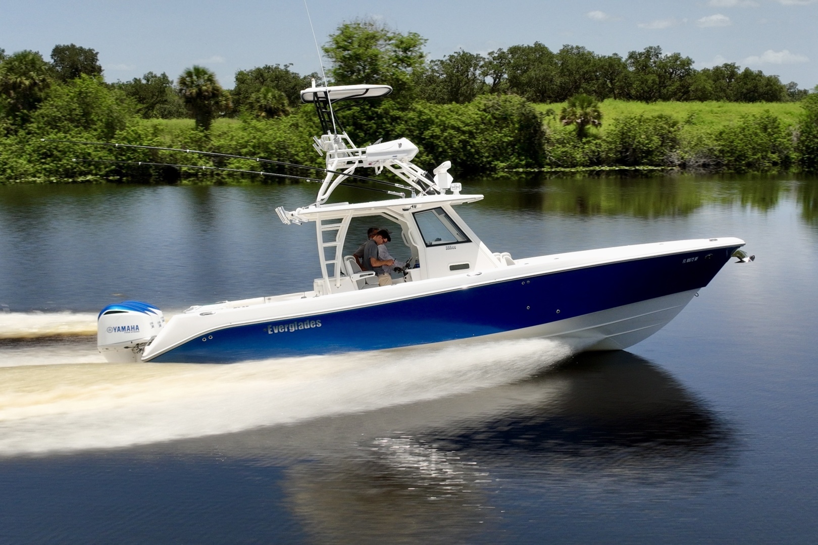 2017 35' Everglades photo