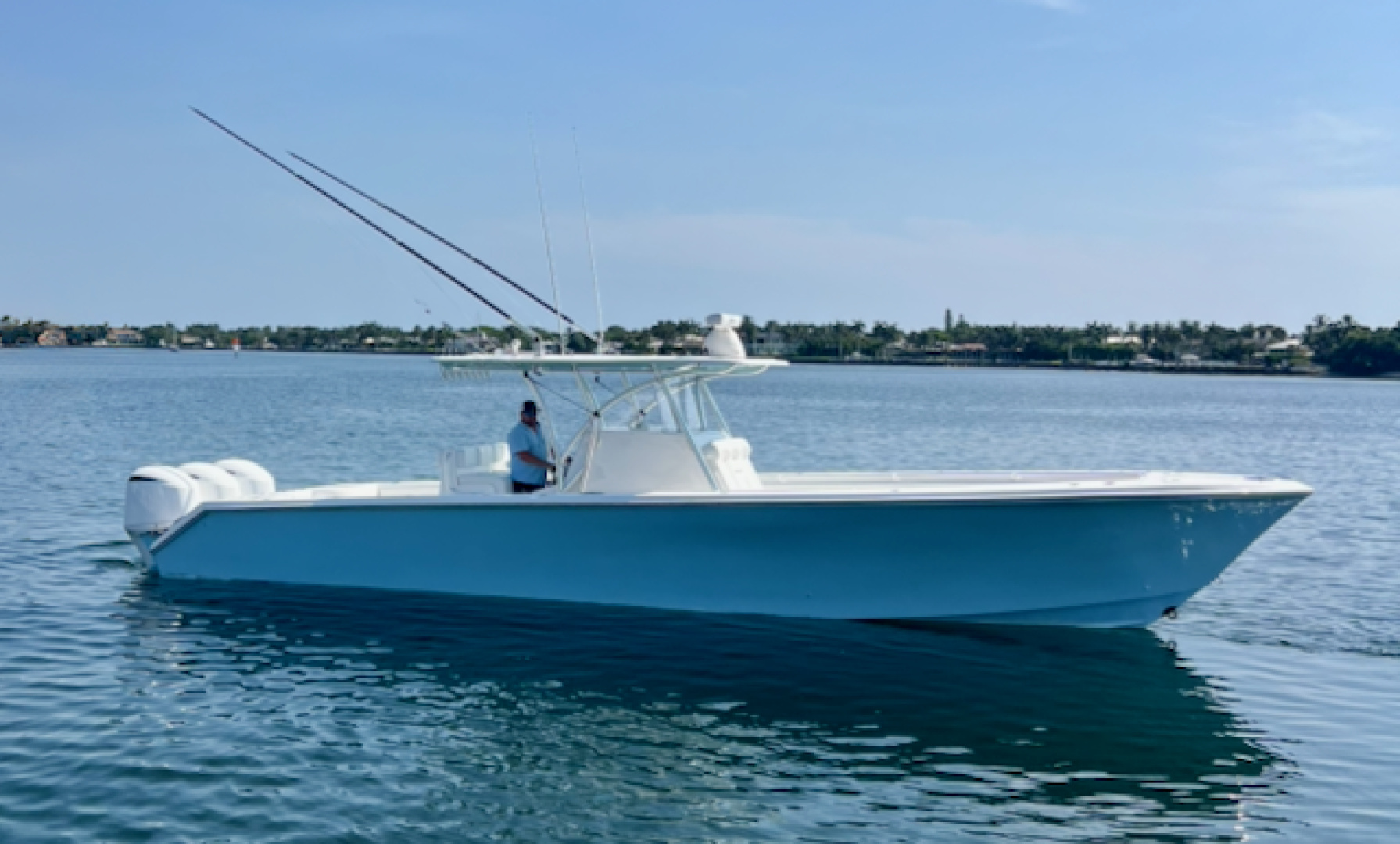 2015 37' SeaHunter photo