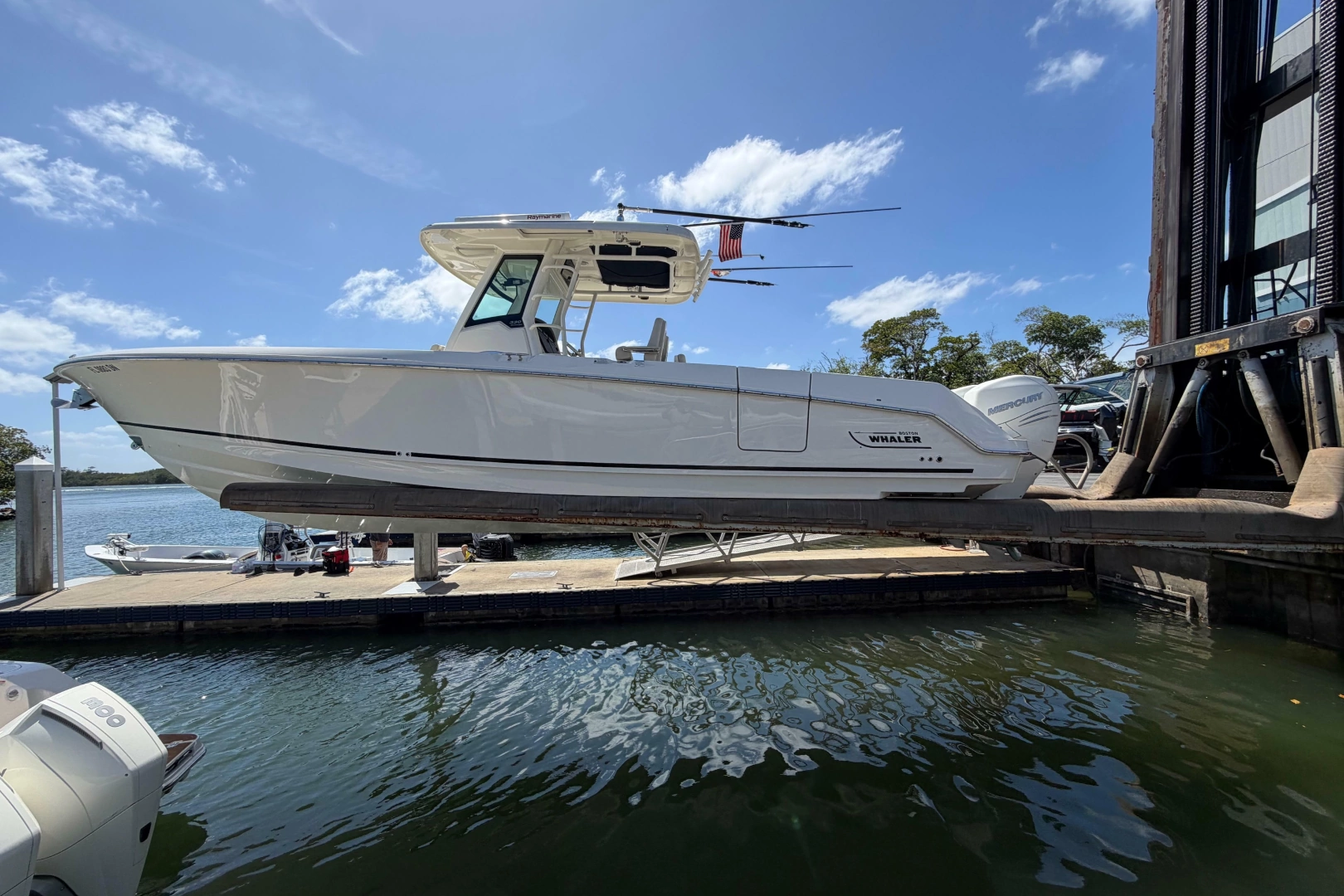 2019 33' Boston Whaler photo