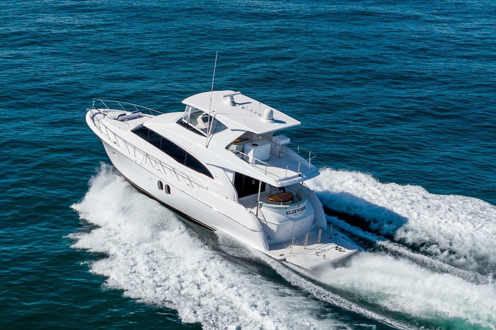 2013 61' Hatteras photo