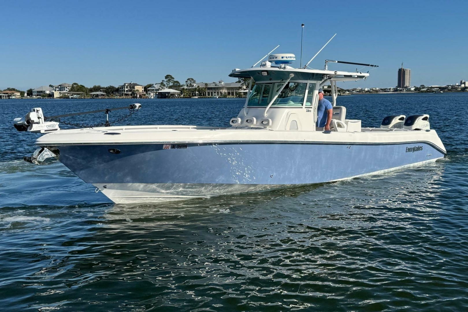 2008 35' Everglades photo