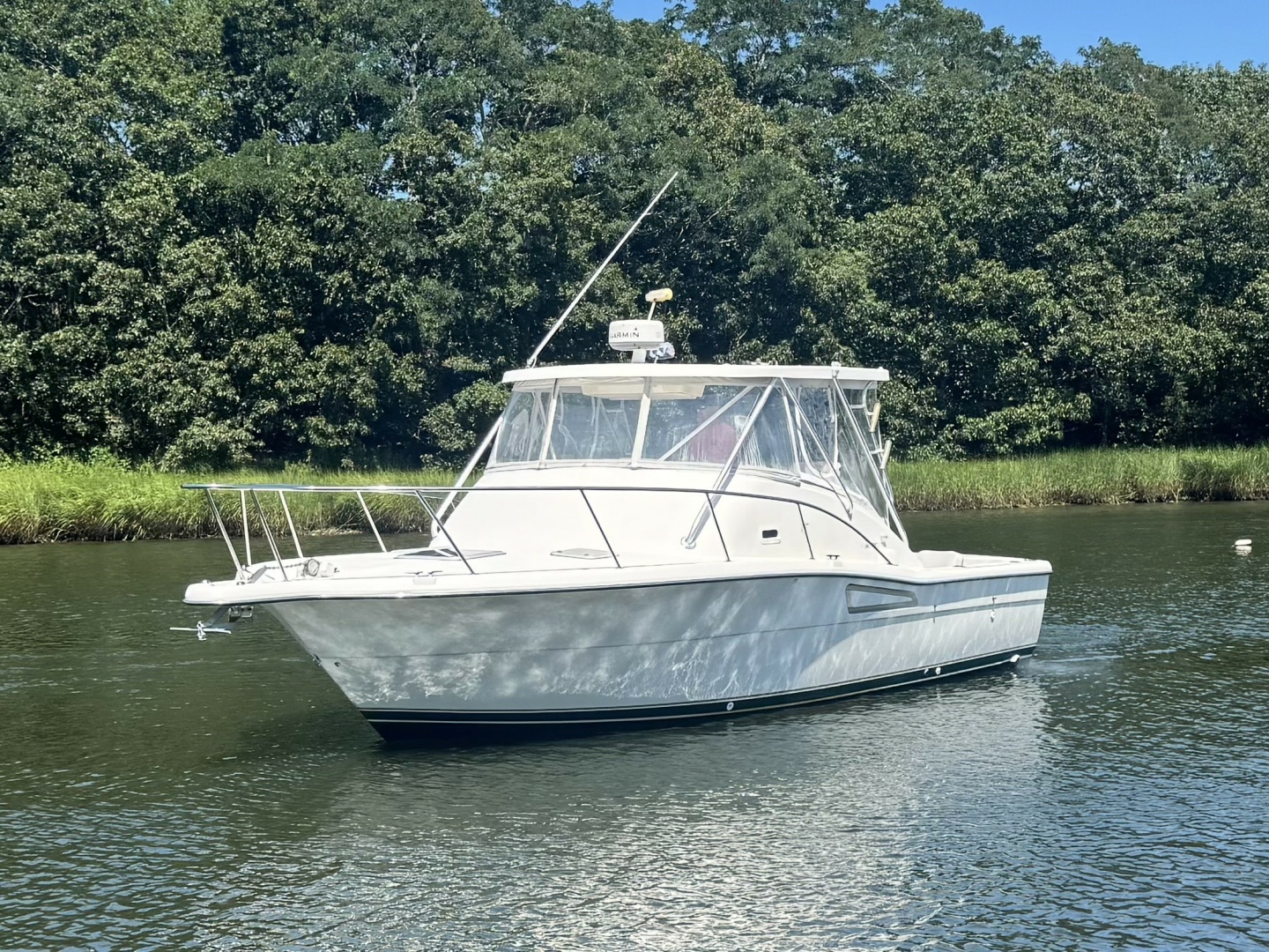 1996 30' Pursuit photo