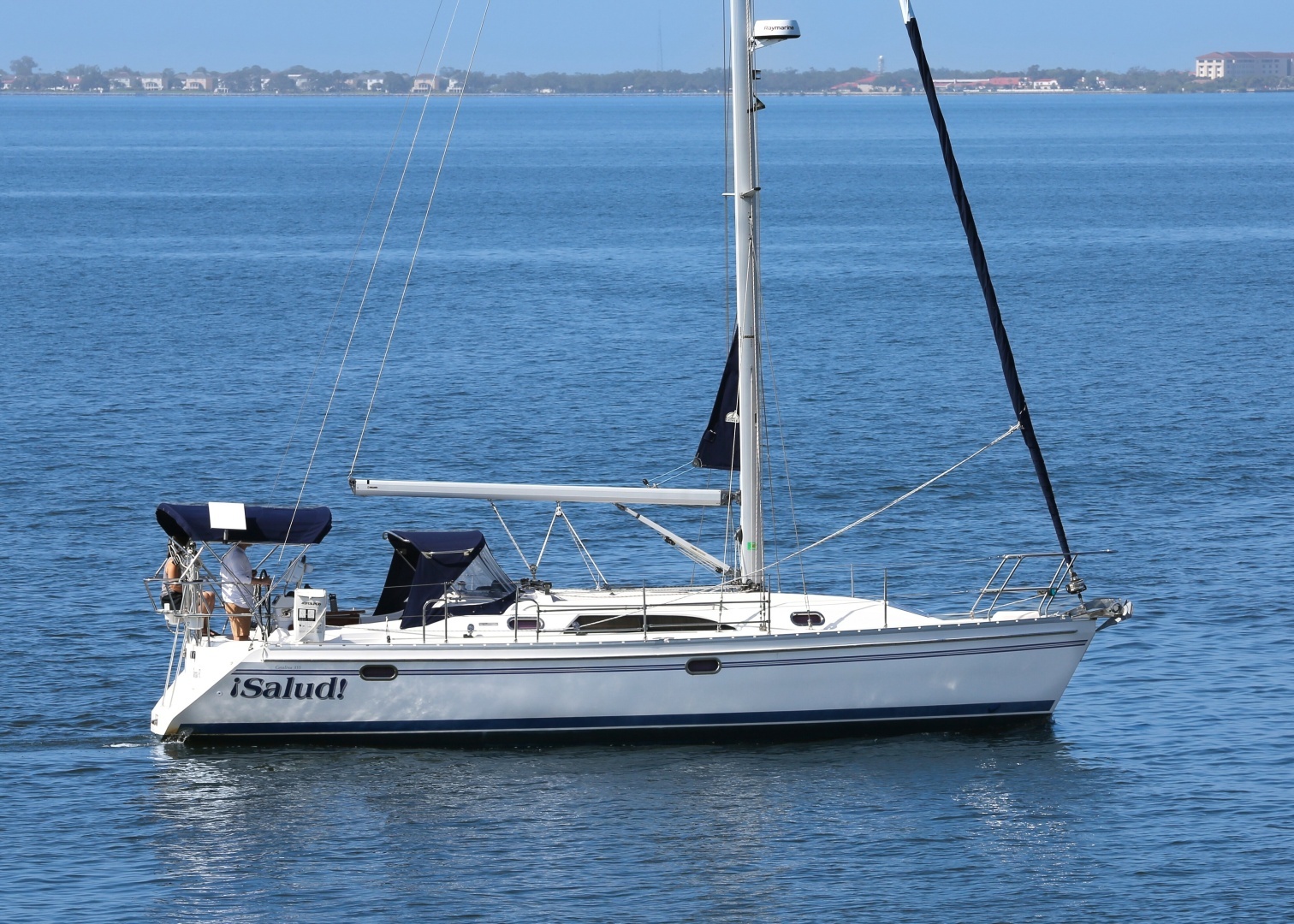2011 355' Catalina photo