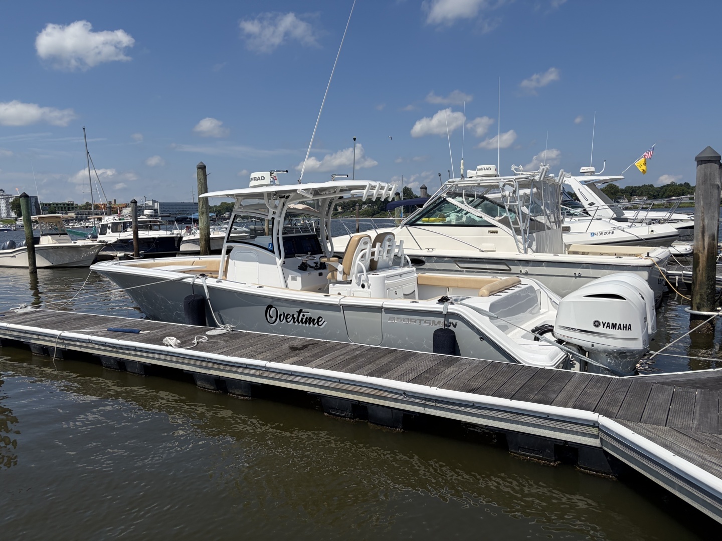 2018 31' Sportsman photo