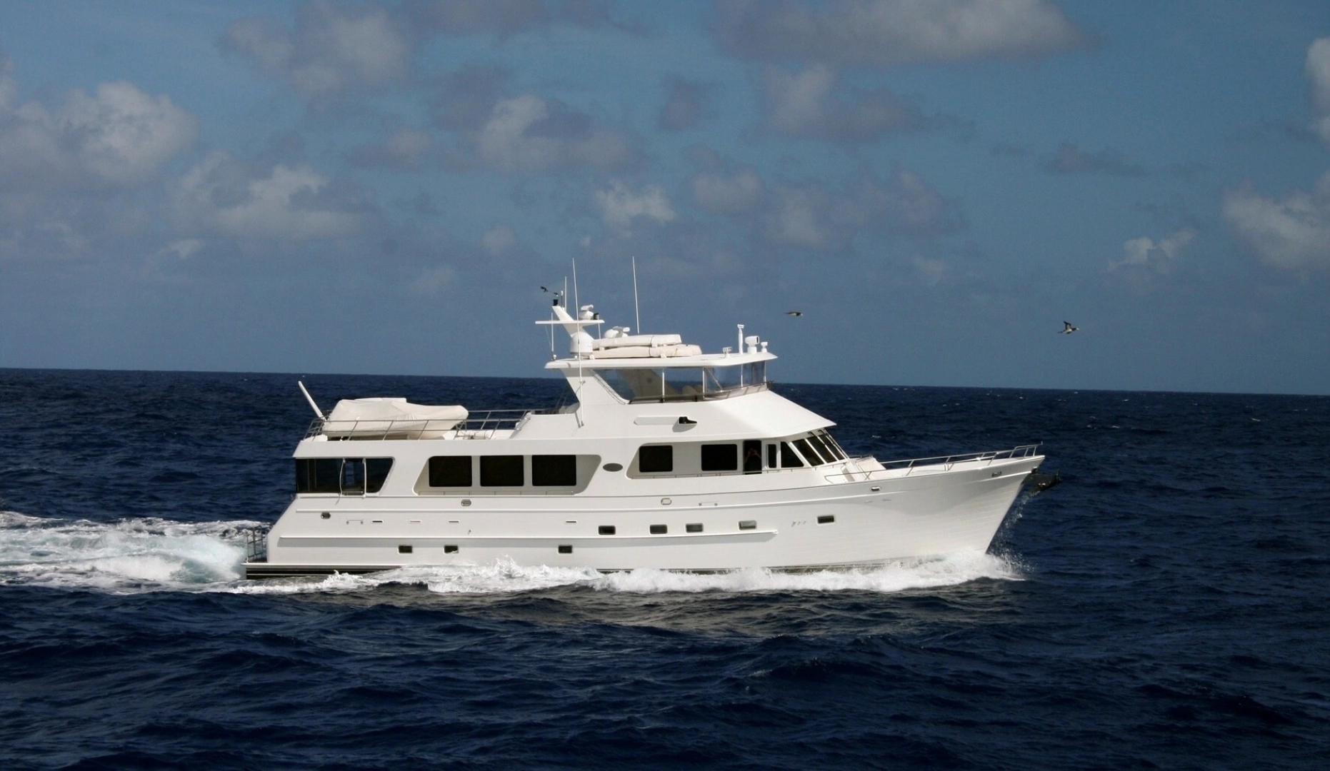 2008 80' Outer Reef Yachts photo