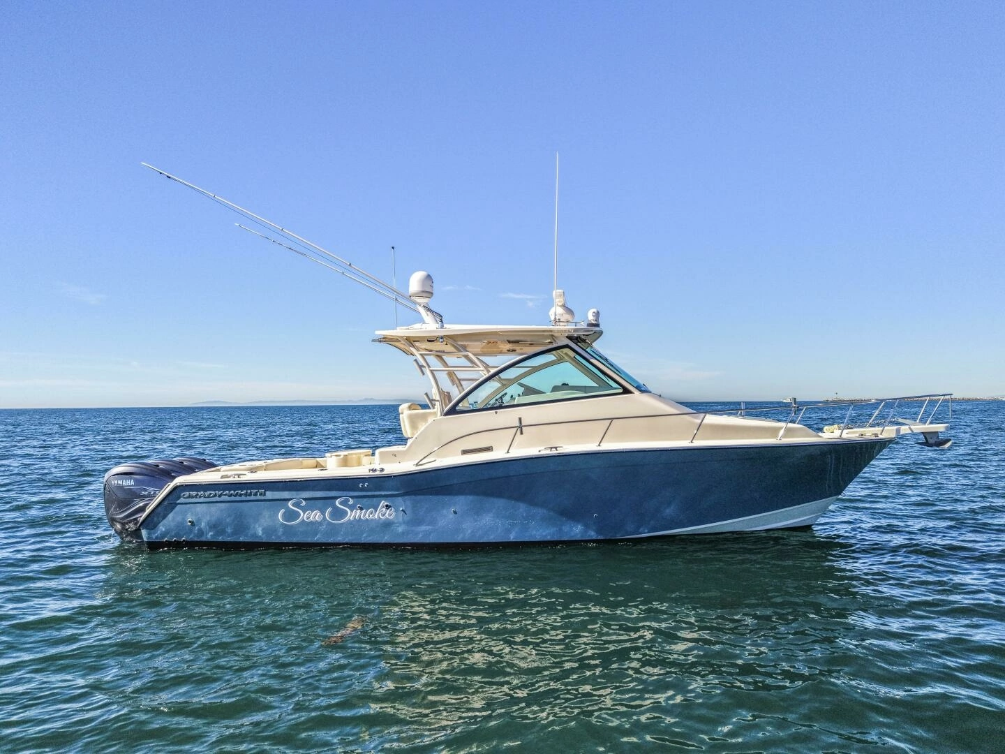 2019 37' Grady-White photo