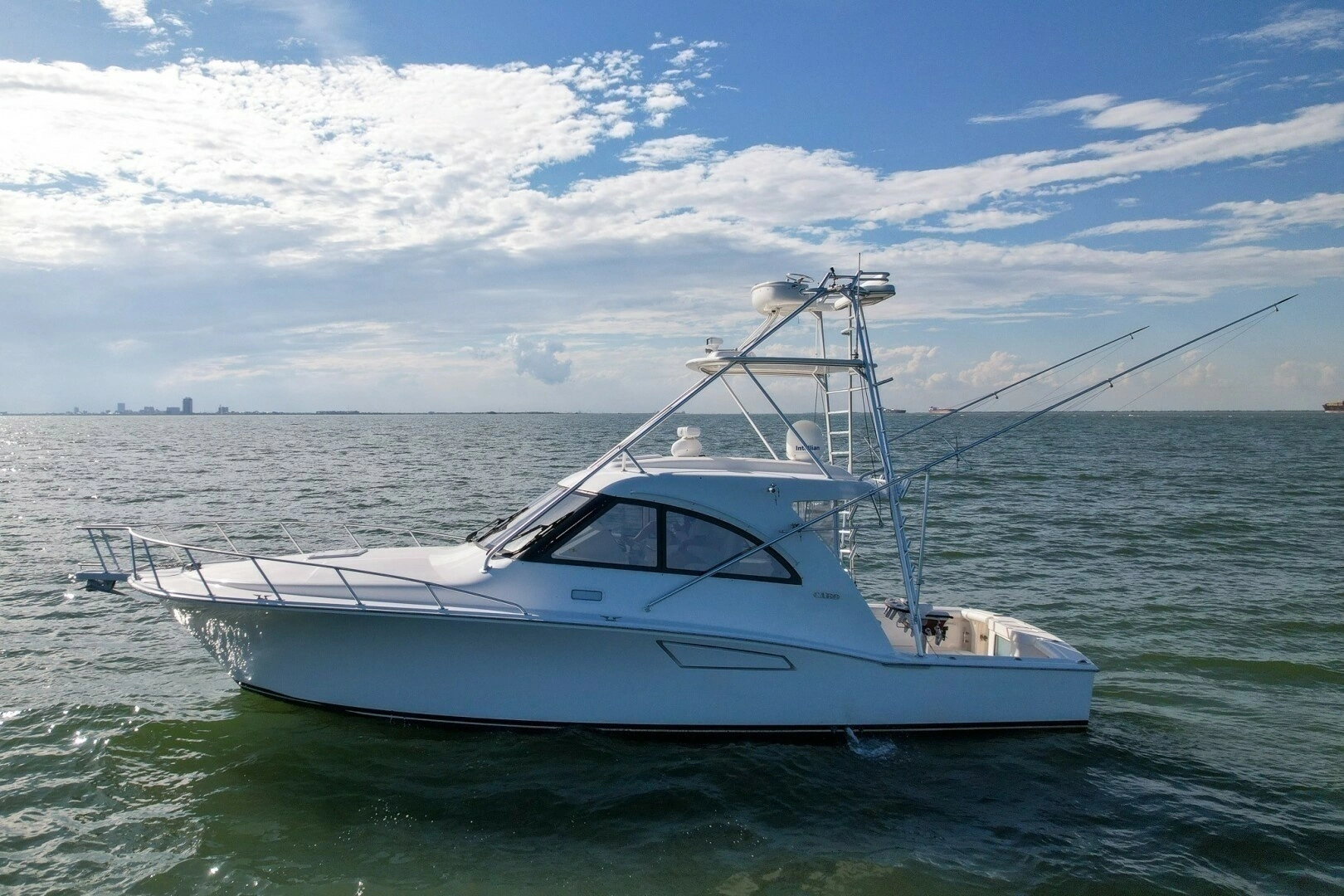 2012 40' Cabo photo