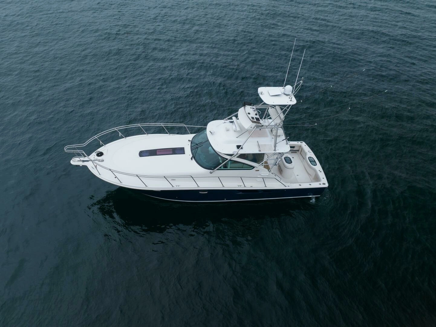 2015 43' Tiara Yachts photo