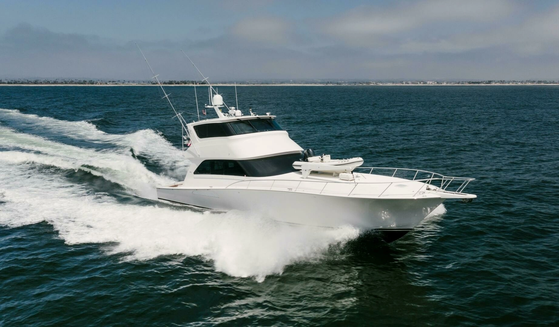 2006 74' Viking photo