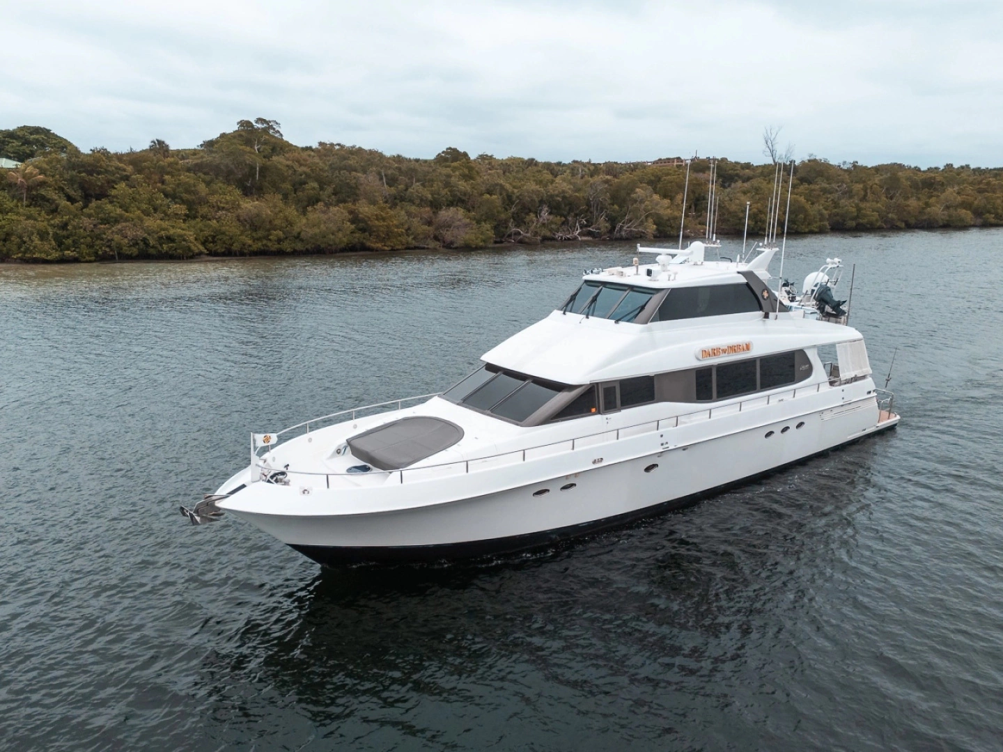 2000 76' Lazzara Yachts photo