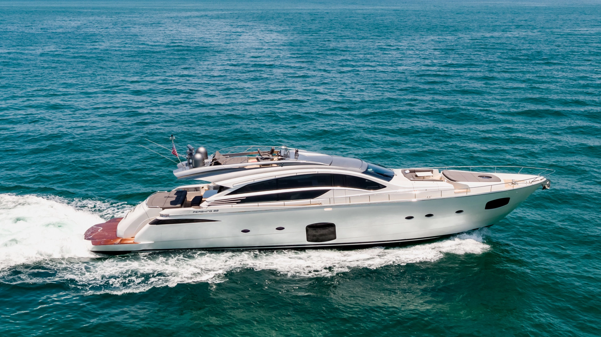 2017 82' Pershing photo