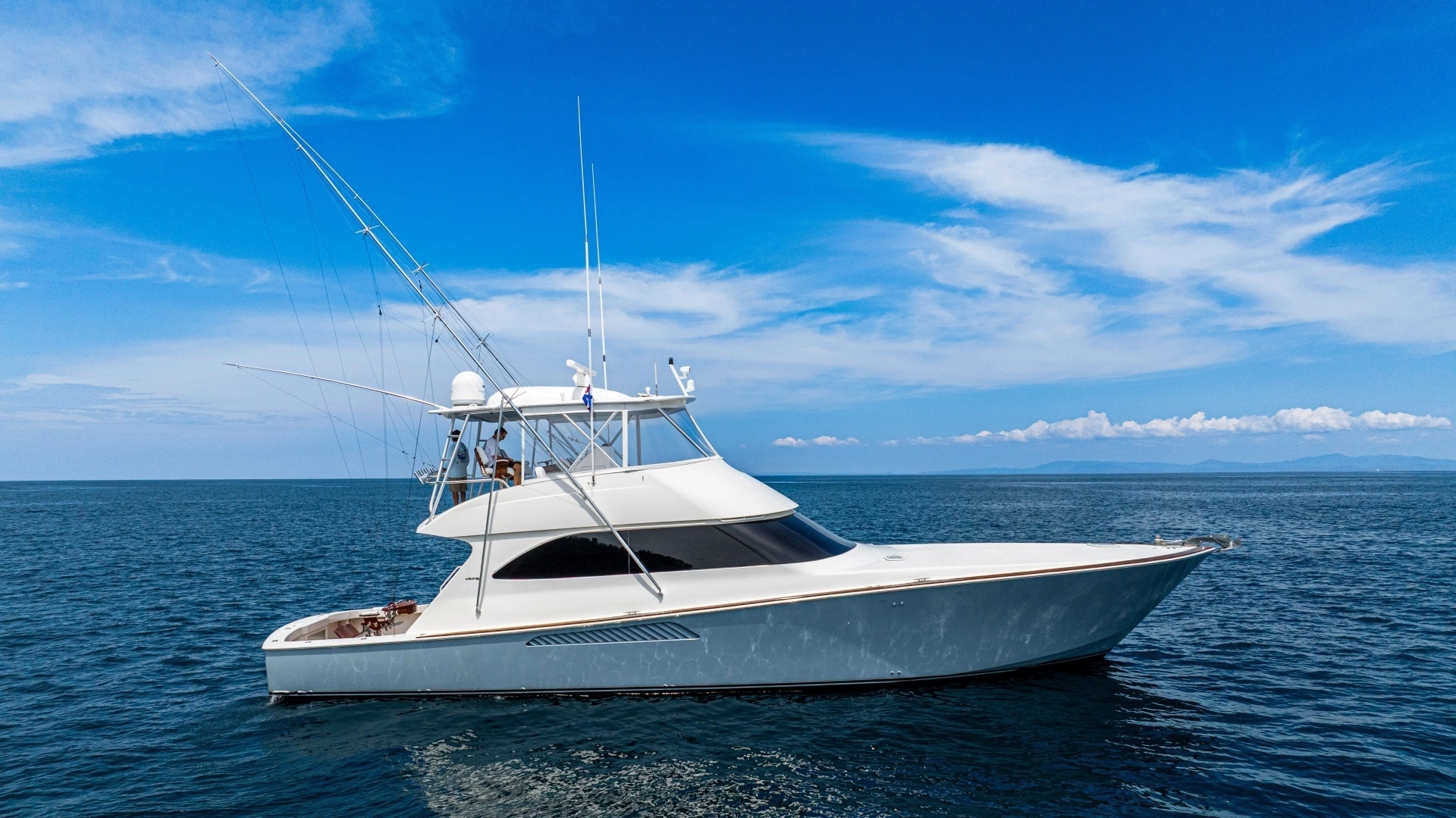 2012 60' Viking photo